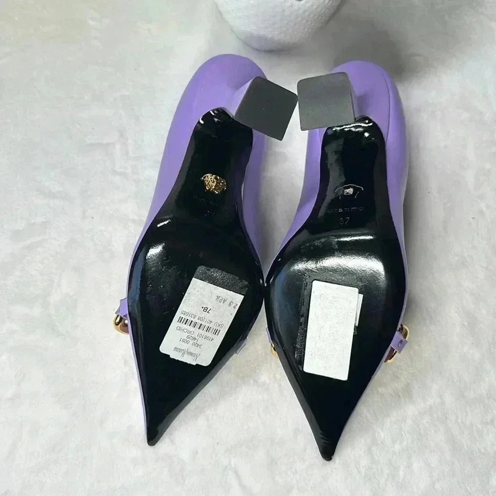 Versace SZ 7 Medusa Insignia Purple Gold Chain Heels Pumps - Picture 14 of 15